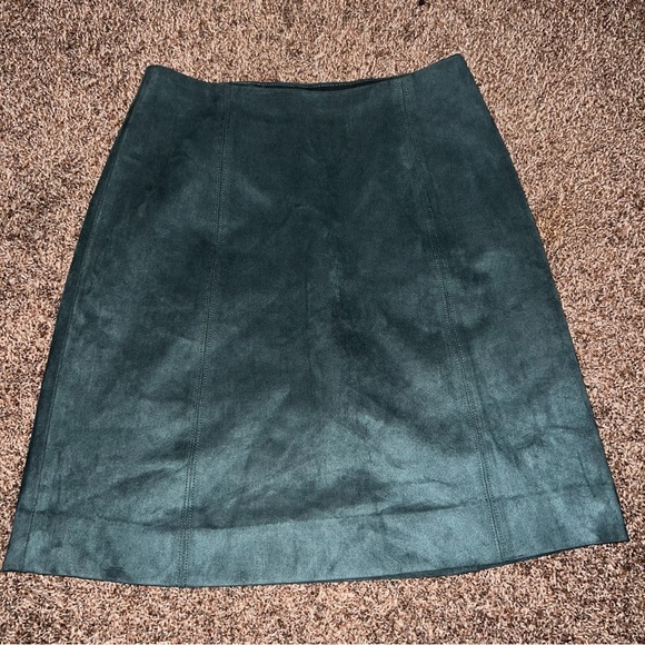Aritzia Babaton Modern Mini Skirt - Picture 2 of 5